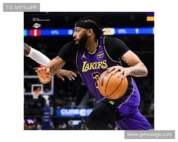 原创湖人三巨轰99分,却曝最大隐患!首发替补严重失衡,八村下替补吧