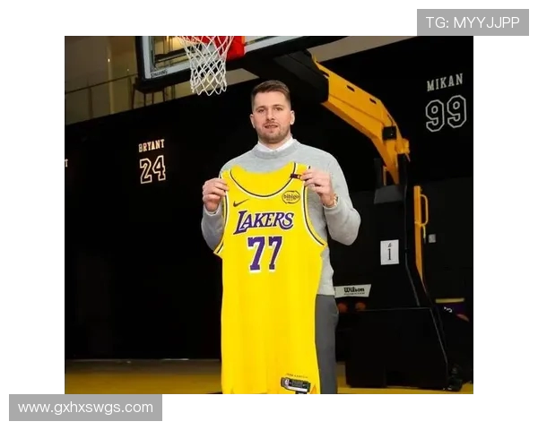 原创东契奇正式宣布第二个女儿出生:取名奥利维亚 最快周一复出战76人